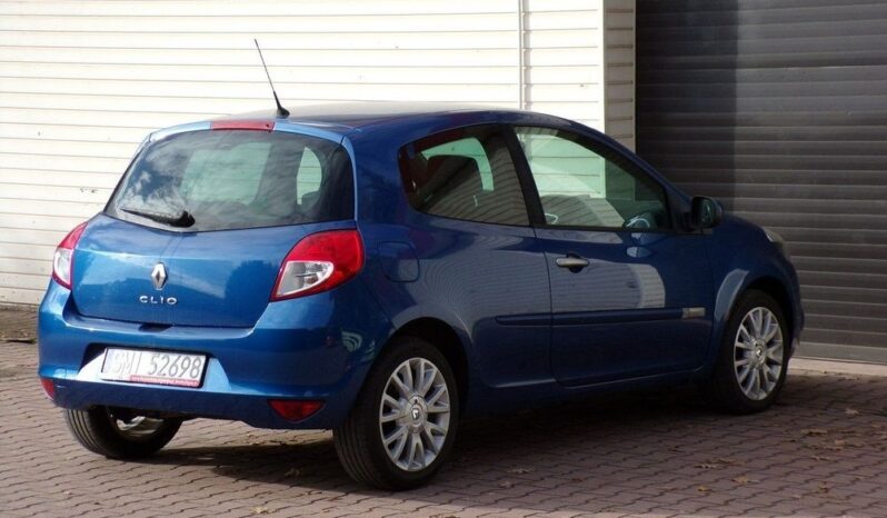 Renault Clio full