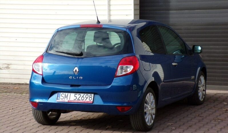 Renault Clio full