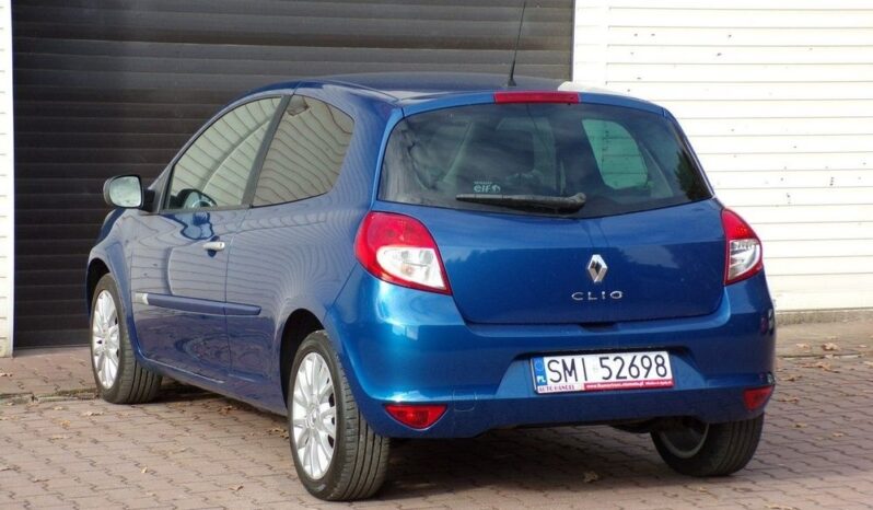 Renault Clio full