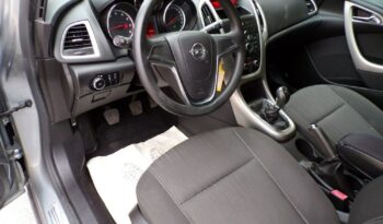 Opel Astra full