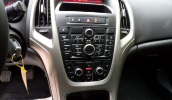 Opel Astra full