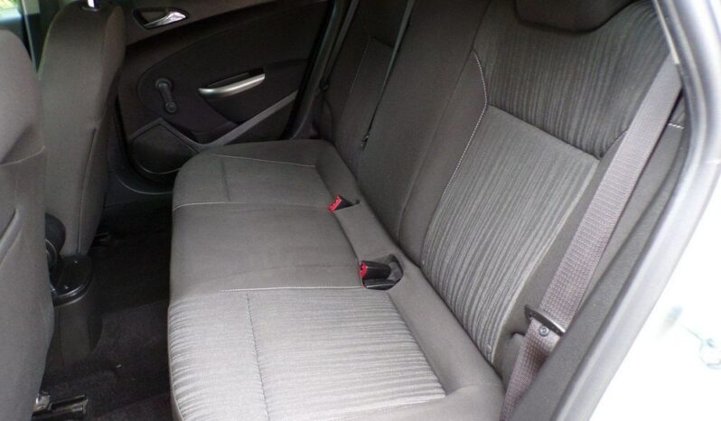 Opel Astra full
