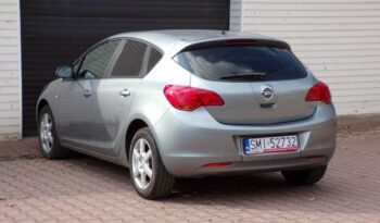 Opel Astra full