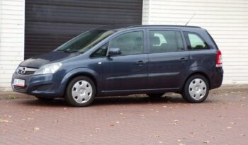 Opel Zafira full