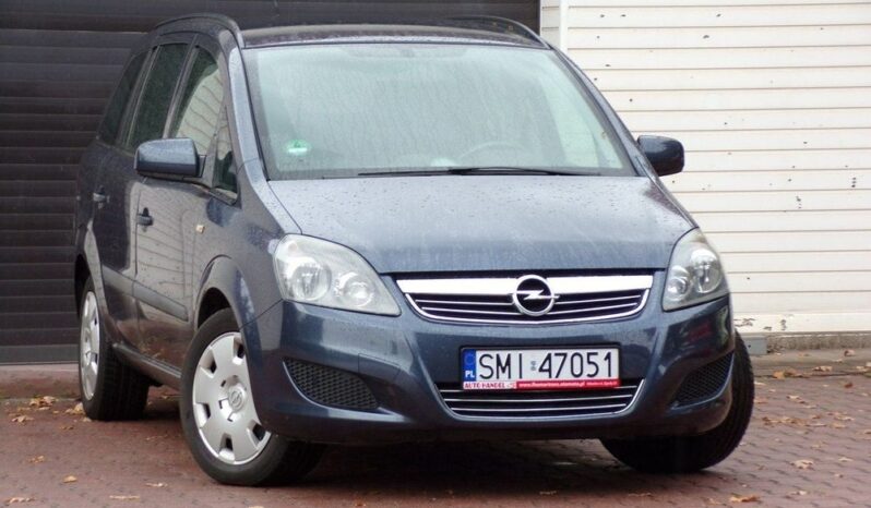 Opel Zafira full