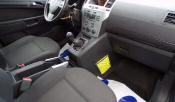 Opel Zafira full