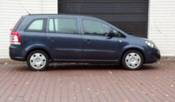 Opel Zafira full