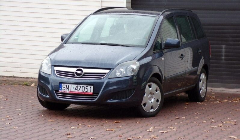 Opel Zafira full