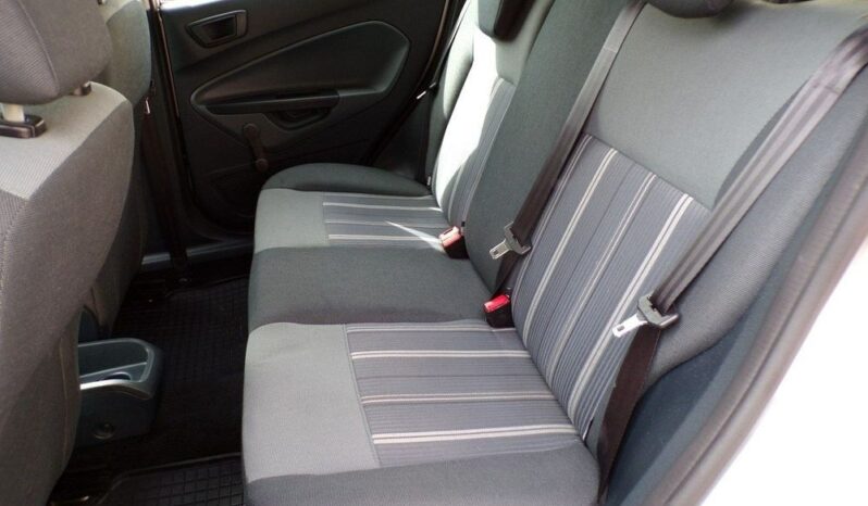 Ford Fiesta full