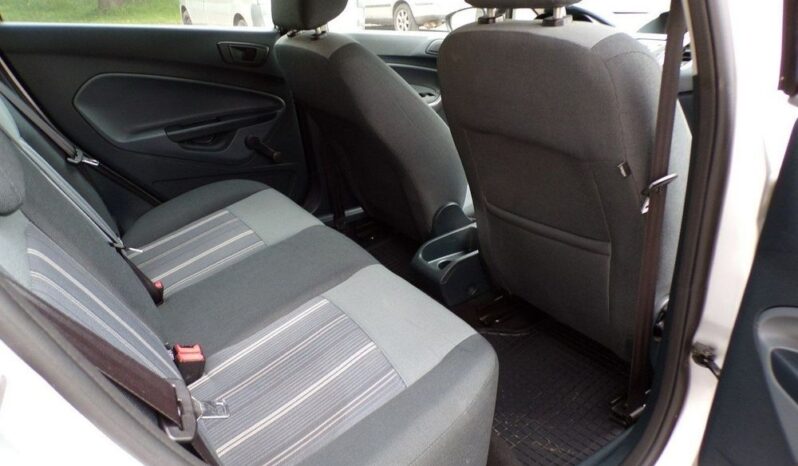 Ford Fiesta full