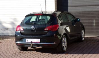 Opel Astra full