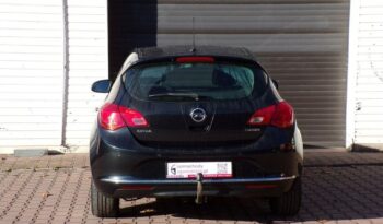 Opel Astra full