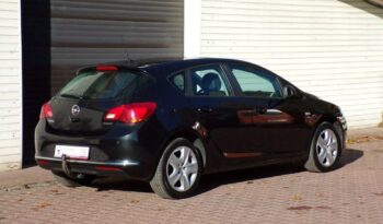 Opel Astra full
