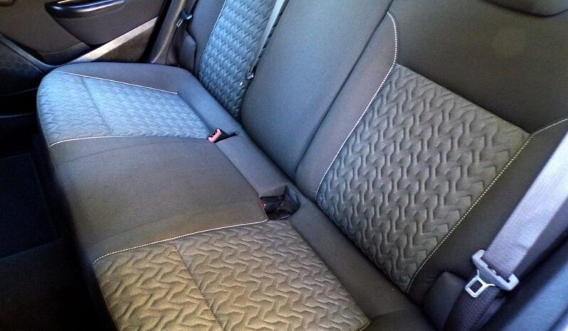 Opel Astra full