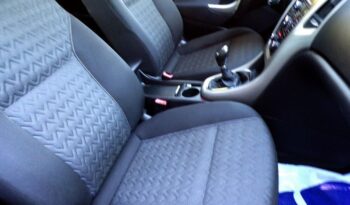 Opel Astra full