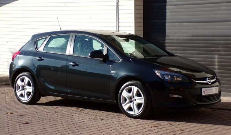 Opel Astra full