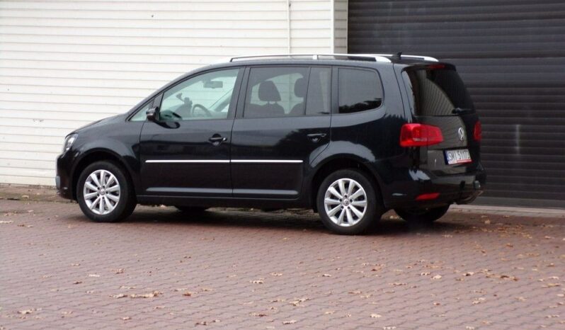 Volkswagen Touran full