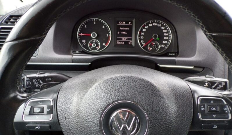 Volkswagen Touran full