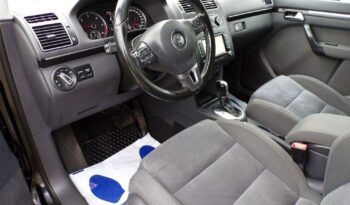 Volkswagen Touran full