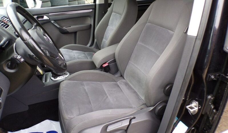 Volkswagen Touran full
