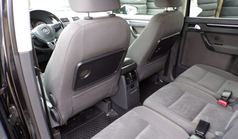 Volkswagen Touran full