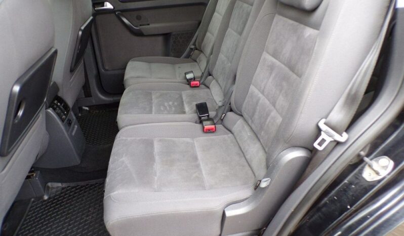 Volkswagen Touran full