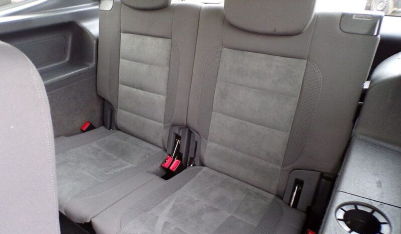 Volkswagen Touran full