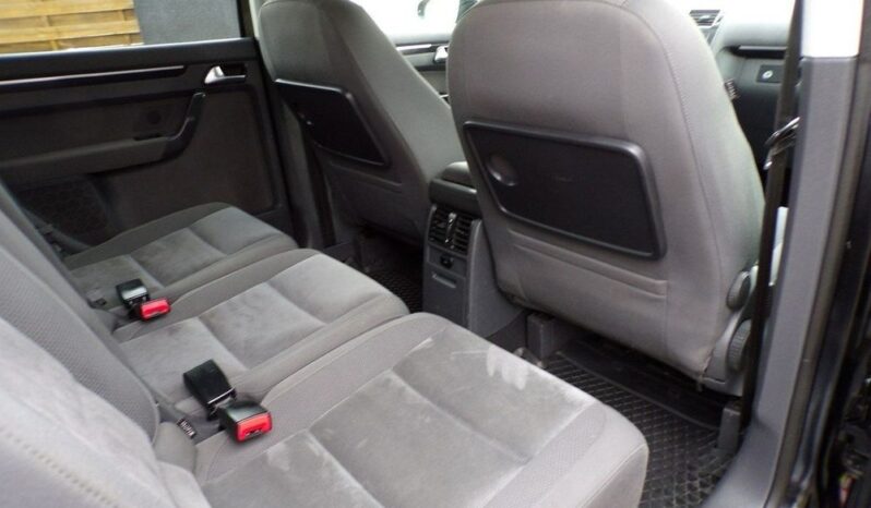 Volkswagen Touran full
