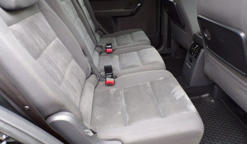 Volkswagen Touran full