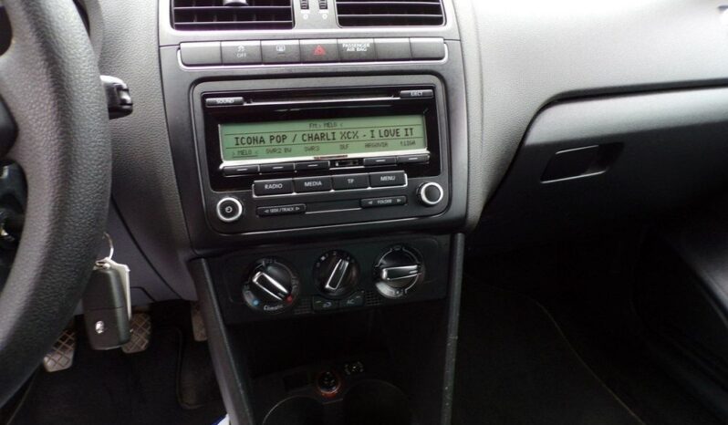 Volkswagen Polo full