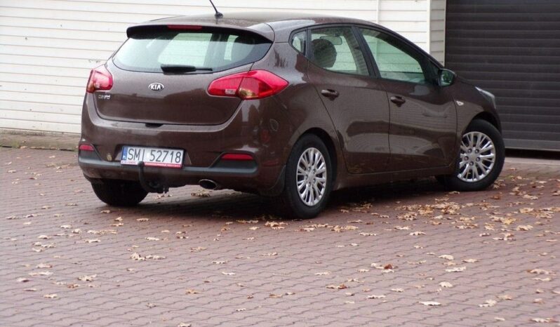 Kia Ceed full