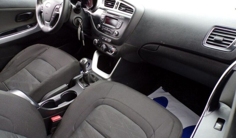 Kia Ceed full