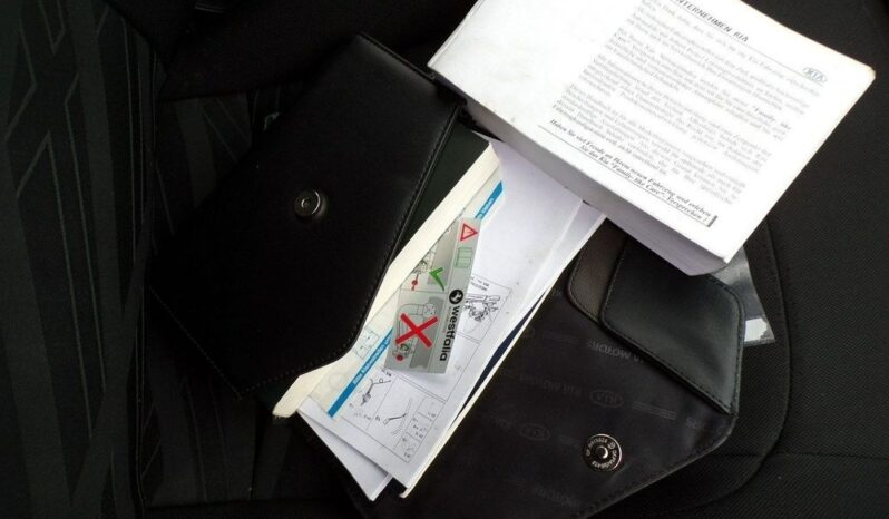 Kia Ceed full