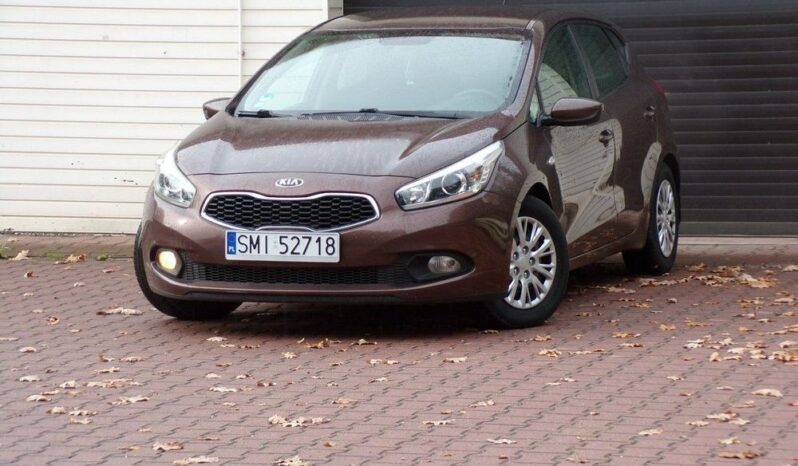 Kia Ceed full