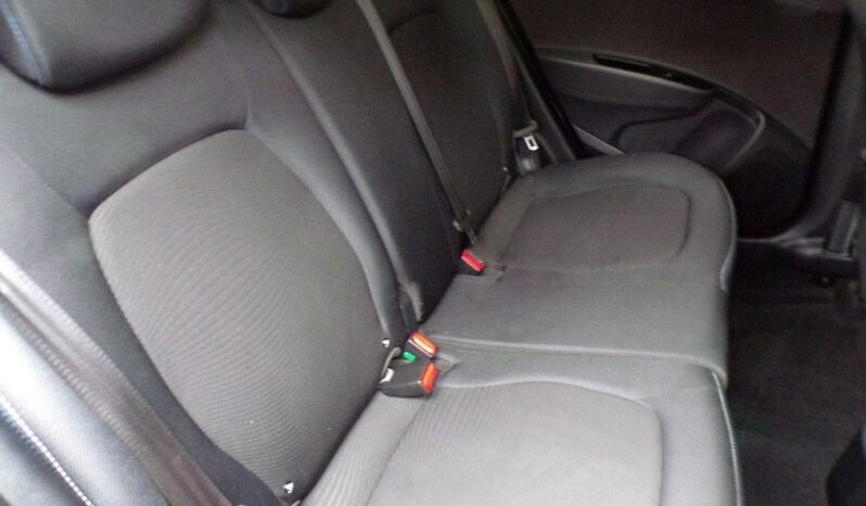 Hyundai i10 1.0 Premium full