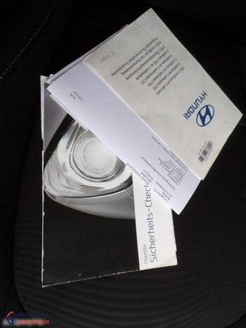 Hyundai i10 1.0 Premium full