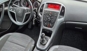 Opel Astra full