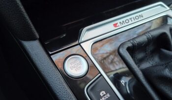 Volkswagen Passat 2.0 TDI Bi-Turbo BMT 4Mot Highline DSG full