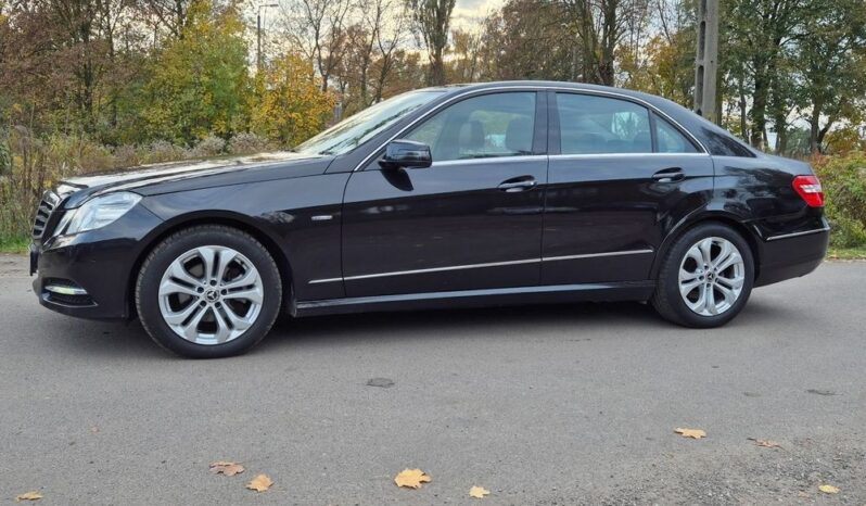 Mercedes-Benz Klasa E 200 CDI DPF BlueEFFICIENCY 7G-TRONIC Avantgarde full