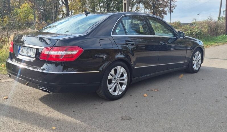 Mercedes-Benz Klasa E 200 CDI DPF BlueEFFICIENCY 7G-TRONIC Avantgarde full
