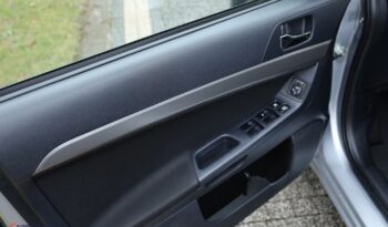 Mitsubishi Lancer 1.5 Invite full