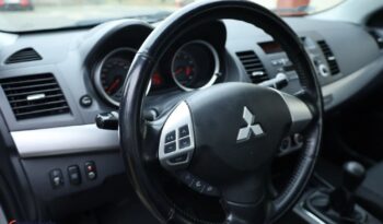 Mitsubishi Lancer 1.5 Invite full