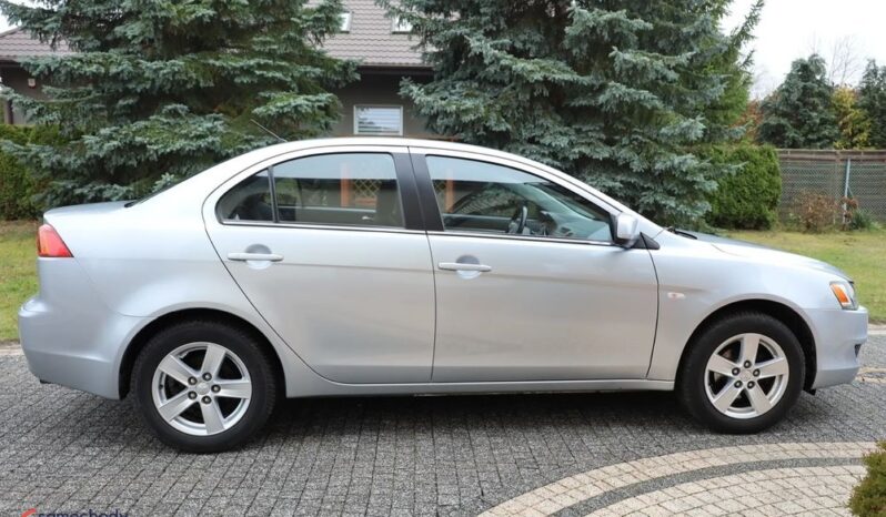 Mitsubishi Lancer 1.5 Invite full