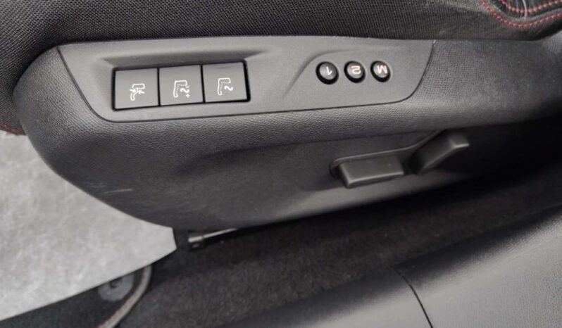 Peugeot 308 full