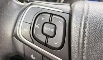 Toyota Avensis full