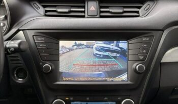Toyota Avensis full