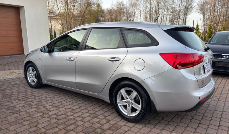 Kia Ceed full