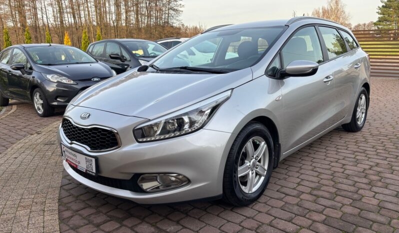 Kia Ceed full