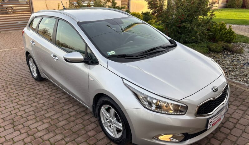 Kia Ceed full