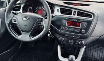 Kia Ceed full